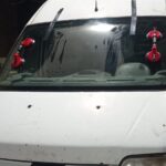 uus esiklaas on bussile ette paigaldatud
